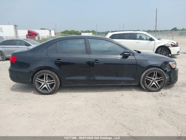 3VWDL7AJ7EM241094 Volkswagen 2014