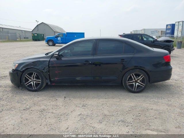 3VWDL7AJ7EM241094 Volkswagen 2014