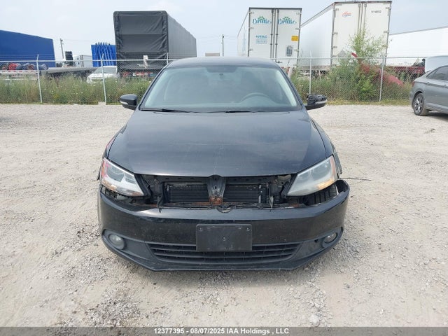 3VWDL7AJ7EM241094 Volkswagen 2014