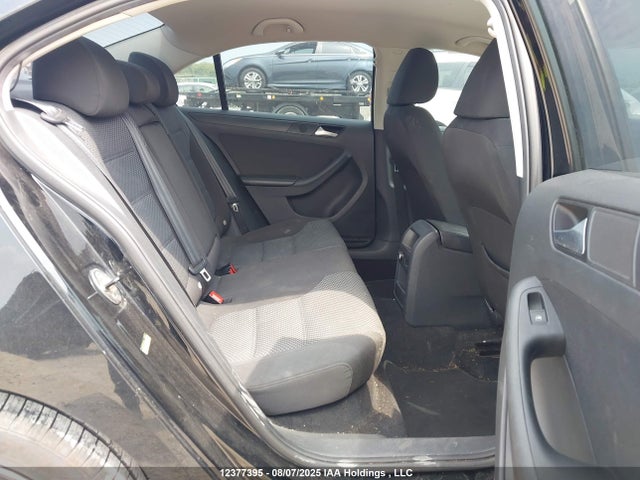 3VWDL7AJ7EM241094 Volkswagen 2014