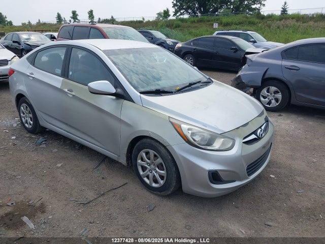 12377428 :رقم المزاد ، KMHCT4AE4DU364342 vin ، 2013 Hyundai Accent Gls/gs مزاد بيع