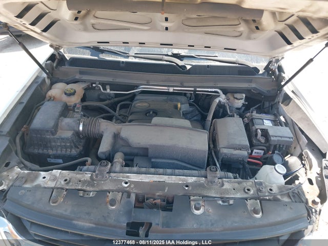 Chevrolet lcv - sidi: spark ignited direct injection, vvt: variable valve timing, dcvcp, e85 max, e0-e100, alum 2017 1GCHSBEA0H1288022 Image 10