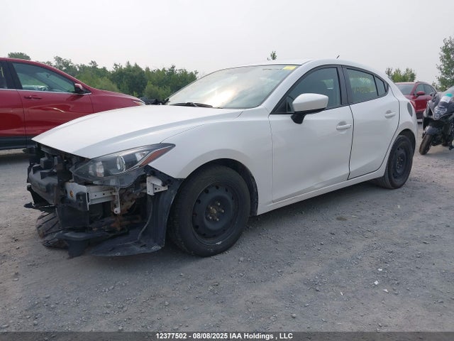 Mazda pe 2015 3MZBM1K72FM152409 Image 2