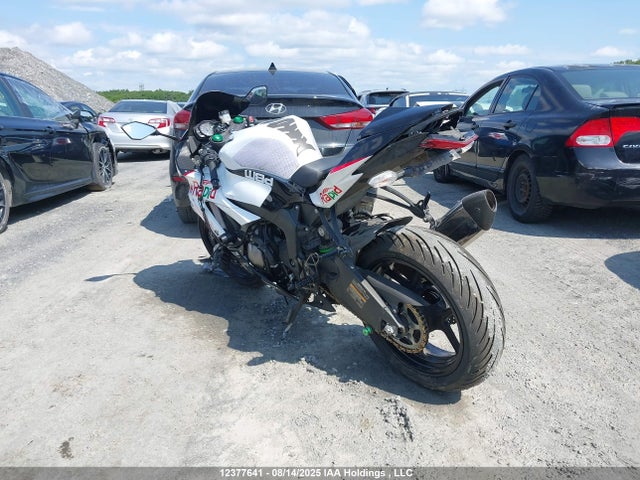 JKBZXJE18HA025847 Kawasaki Ninja Zx-6r