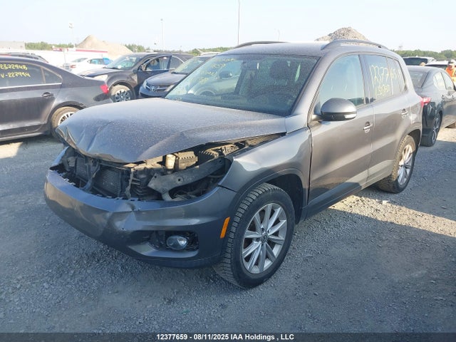 WVGJV7AX4FW535733 Volkswagen Tiguan