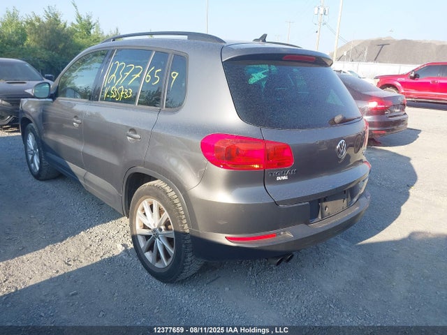 WVGJV7AX4FW535733 Volkswagen Tiguan