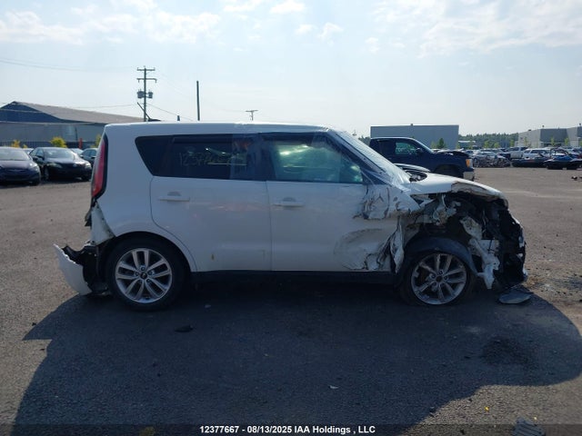 KIA g 2018 KNDJP3A59J7895976 Image 13