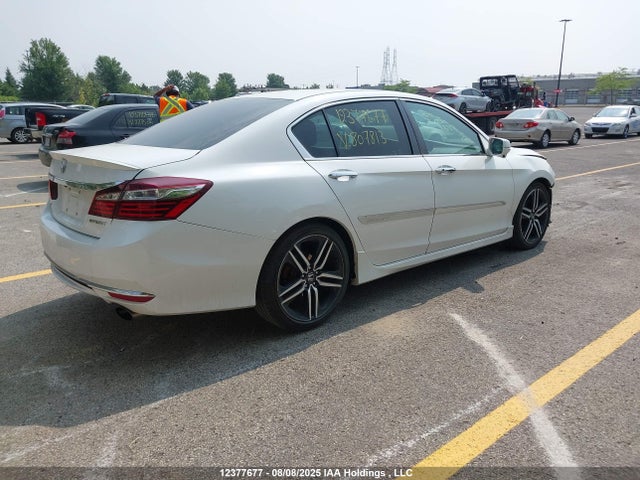 1HGCR2F5XGA807813 Honda k24w1
