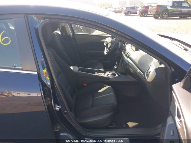 Mazda pe 2018 3MZBN1V71JM256021 Image 5