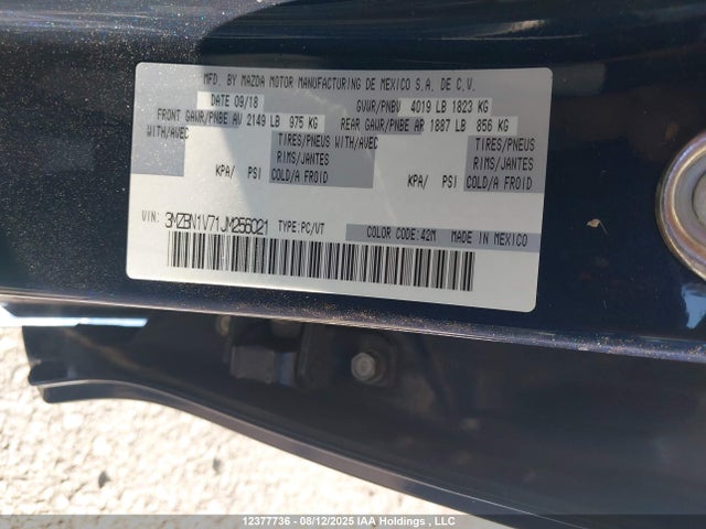 Mazda pe 2018 3MZBN1V71JM256021 Image 9