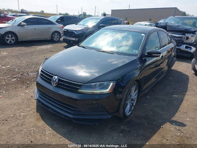 Volkswagen 1.4 tsi 2017 3VWDB7AJ9HM322623 Image 2