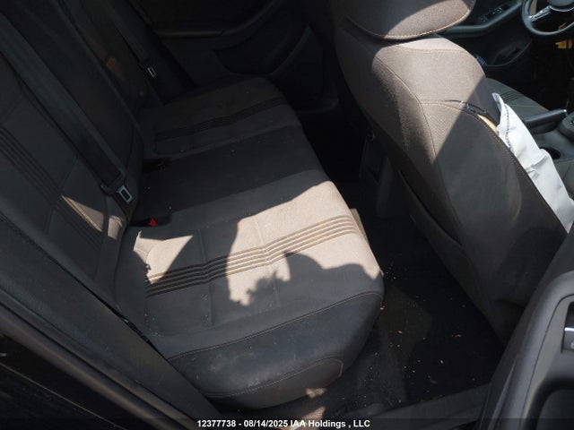 Volkswagen 1.4 tsi 2017 3VWDB7AJ9HM322623 Image 8