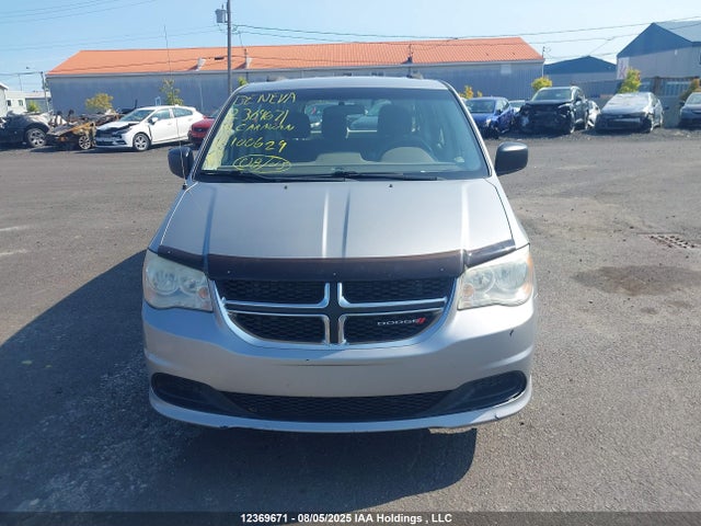 2C4RDGBG4ER100629 Dodge Grand Caravan