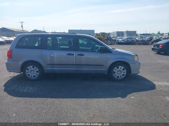 2C4RDGBG4ER100629 Dodge Grand Caravan