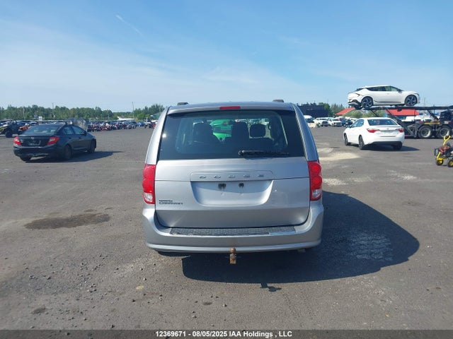 2C4RDGBG4ER100629 Dodge Grand Caravan
