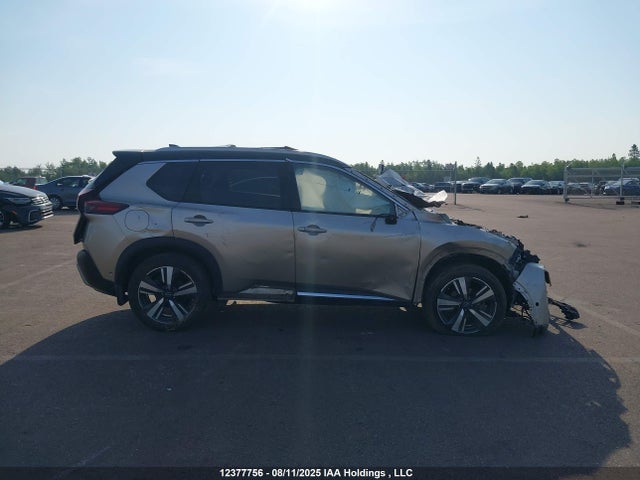 12377756 :رقم المزاد ، JN8BT3DD5NW274589 vin ، 2022 Nissan Rogue Platinum مزاد بيع