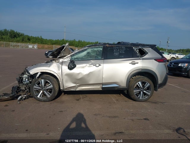 12377756 :رقم المزاد ، JN8BT3DD5NW274589 vin ، 2022 Nissan Rogue Platinum مزاد بيع