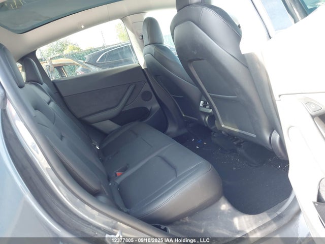7SAYGDEF1NF546966 Tesla Model Y
