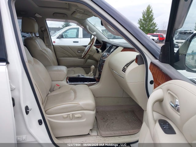 JN8AZ2NE9F9083270 Infiniti 2015
