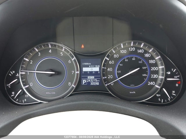 JN8AZ2NE9F9083270 Infiniti 2015