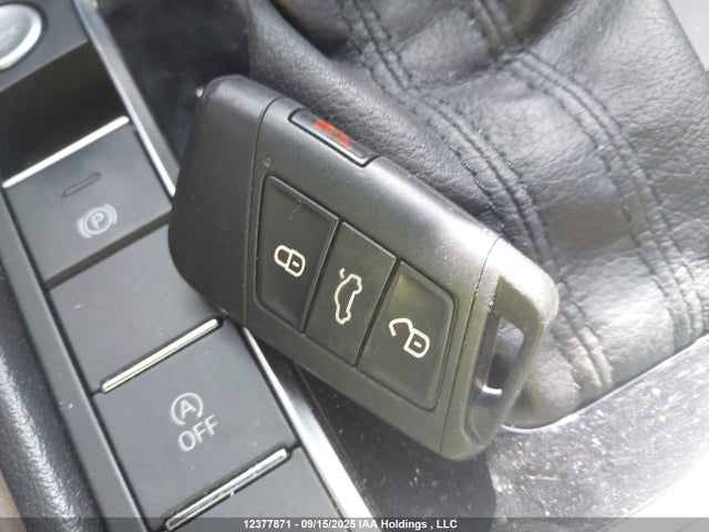 3VWE57BU4KM067150 Volkswagen 1.8 tsi