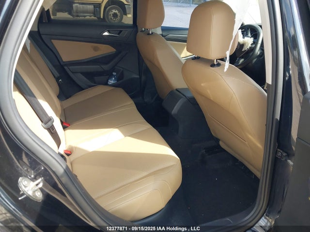 3VWE57BU4KM067150 Volkswagen 1.8 tsi