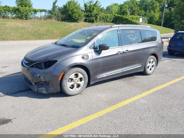 2C4RC1L71JR118532 Chrysler Pacifica