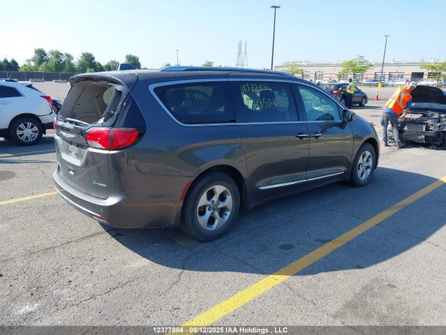 2C4RC1L71JR118532 Chrysler Pacifica