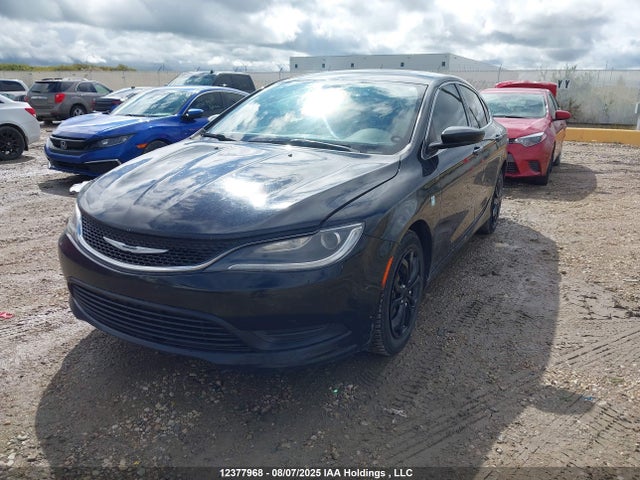 1C3CCCFB7FN715002 Chrysler 2015