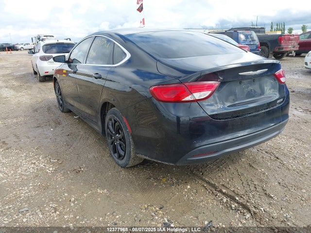 1C3CCCFB7FN715002 Chrysler 2015