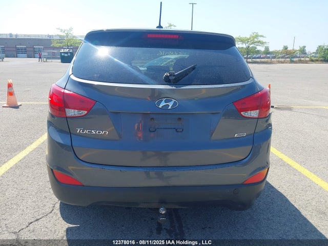 Hyundai dohc gdi nu 2015 KM8JTCAF6FU084533 Image 16