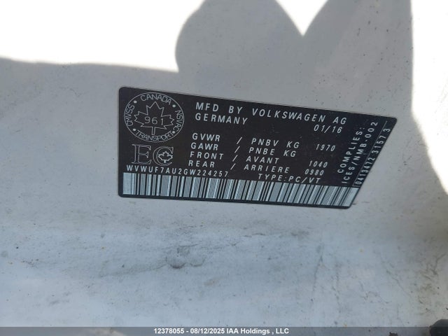 WVWUF7AU2GW224257 Volkswagen 2.0t