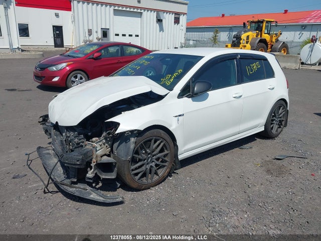 WVWUF7AU2GW224257 Volkswagen 2.0t
