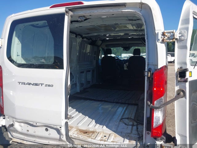 Ford Transit 2019 1FTYR2YM1KKA44107 Image 19