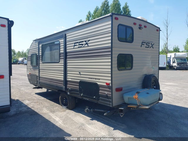 Forest River Wildwood Towables 2020 4X4TWDT17LY093896 Image 3