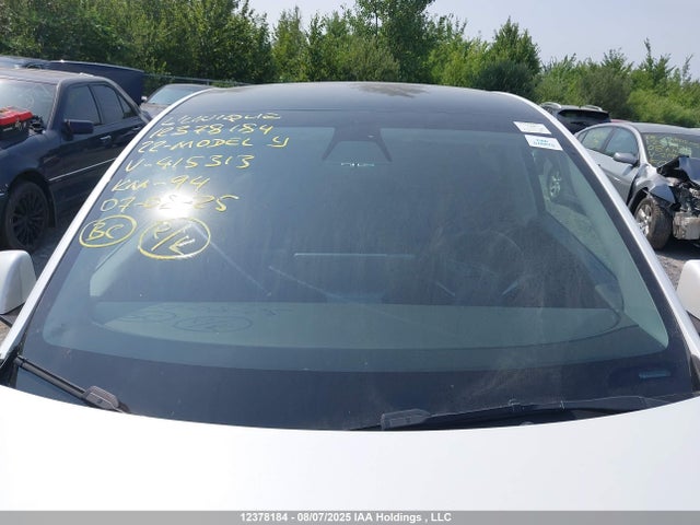 7SAYGDEF3NF415313 Tesla Model Y