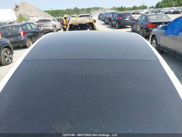 7SAYGDEF3NF415313 Tesla Model Y