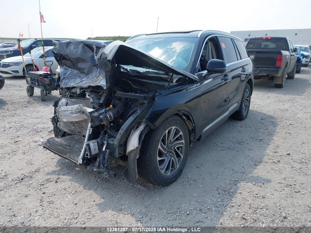 5LM5J7XC3LGL25970 Lincoln 2020