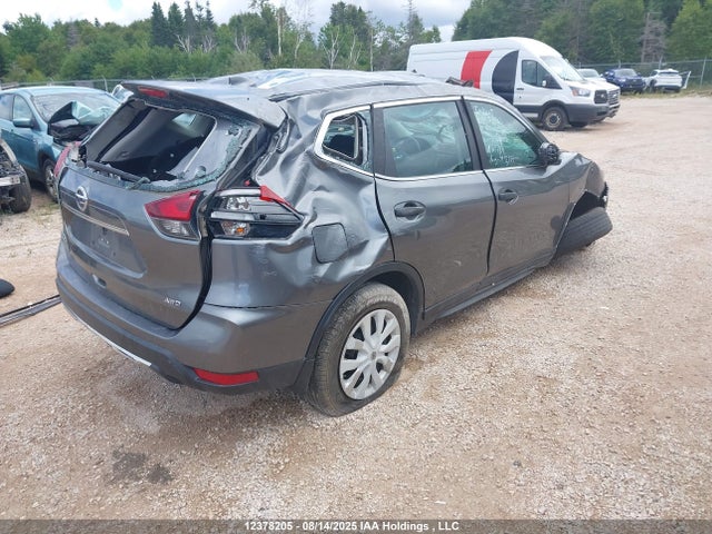 5N1AT2MV4JC762255 Nissan Rogue