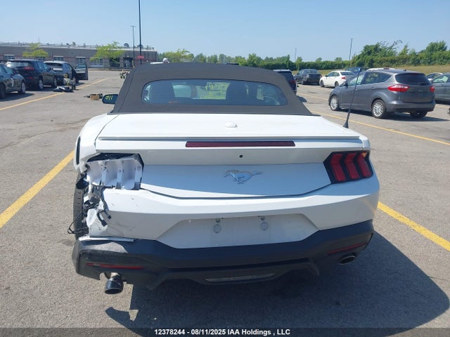 Ford 4v 2025 1FAGP8UH5S5116220 Image 16