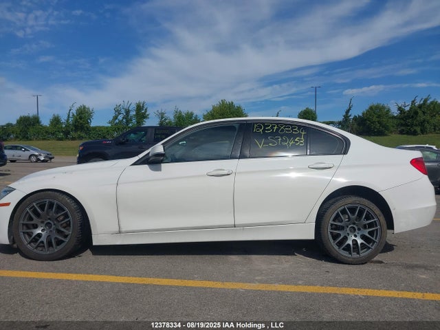 WBA3C3G54ENS72453 BMW 2014