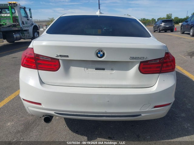 WBA3C3G54ENS72453 BMW 2014