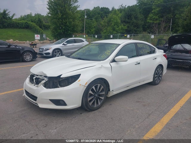 1N4AL3AP9HN312184 Nissan 2017