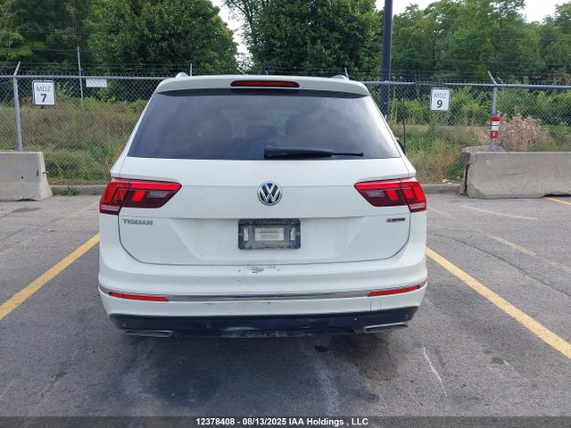 3VV4B7AX6KM181719 Volkswagen Tiguan