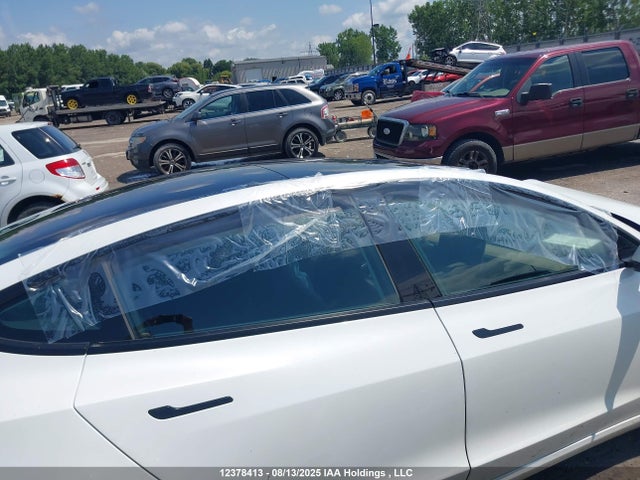 Tesla MODEL 3 2021 5YJ3E1EA6MF058854 Image 19