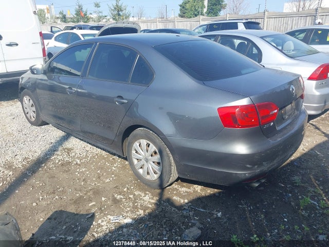 3VW2K7AJ2EM243412 Volkswagen Jetta