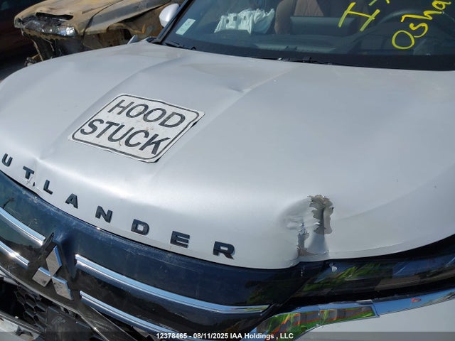 JA4J4WA81SZ612846 Mitsubishi Outlander