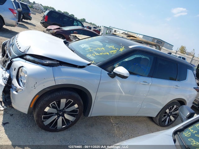 JA4J4WA81SZ612846 Mitsubishi Outlander