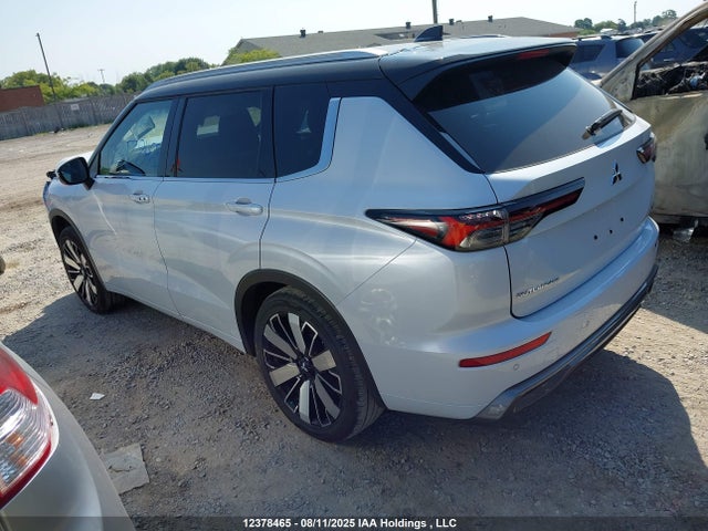 JA4J4WA81SZ612846 Mitsubishi Outlander