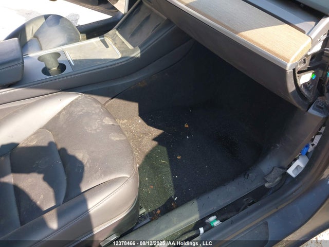 Tesla Model 3 Standard Range/standard Range Plus 2021 5YJ3E1EA2MF848717 Image 16